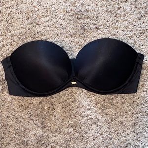 Victoia’s Secret Strapless Bra